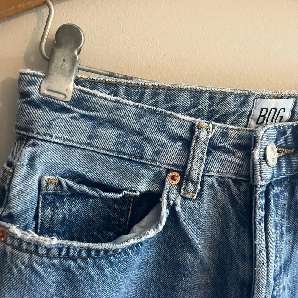 BDG high waist straight leg mom jeans size 25 - Picture 5 of 7